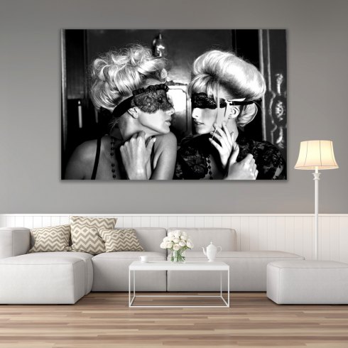 Kissing Ladies - Photo Art on Plexiglass Kissing Ladies - Photo Art on Plexiglass