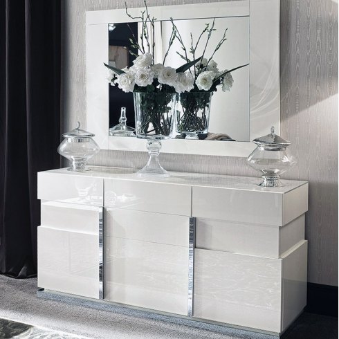 Manhattan Three Door Buffet in White Lacquer Manhattan Three Door Buffet in White Lacquer